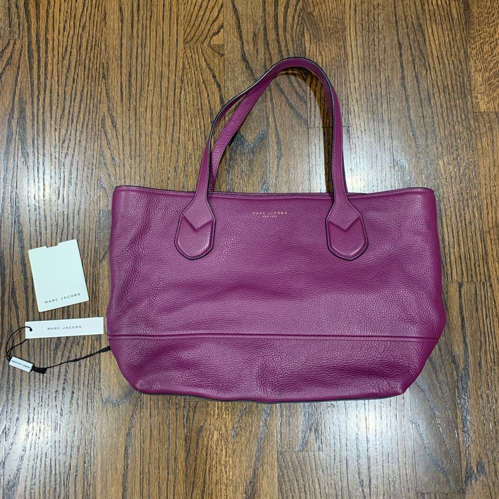 Good Condition Marc Jacobs Aubergine Purple Leather Tote